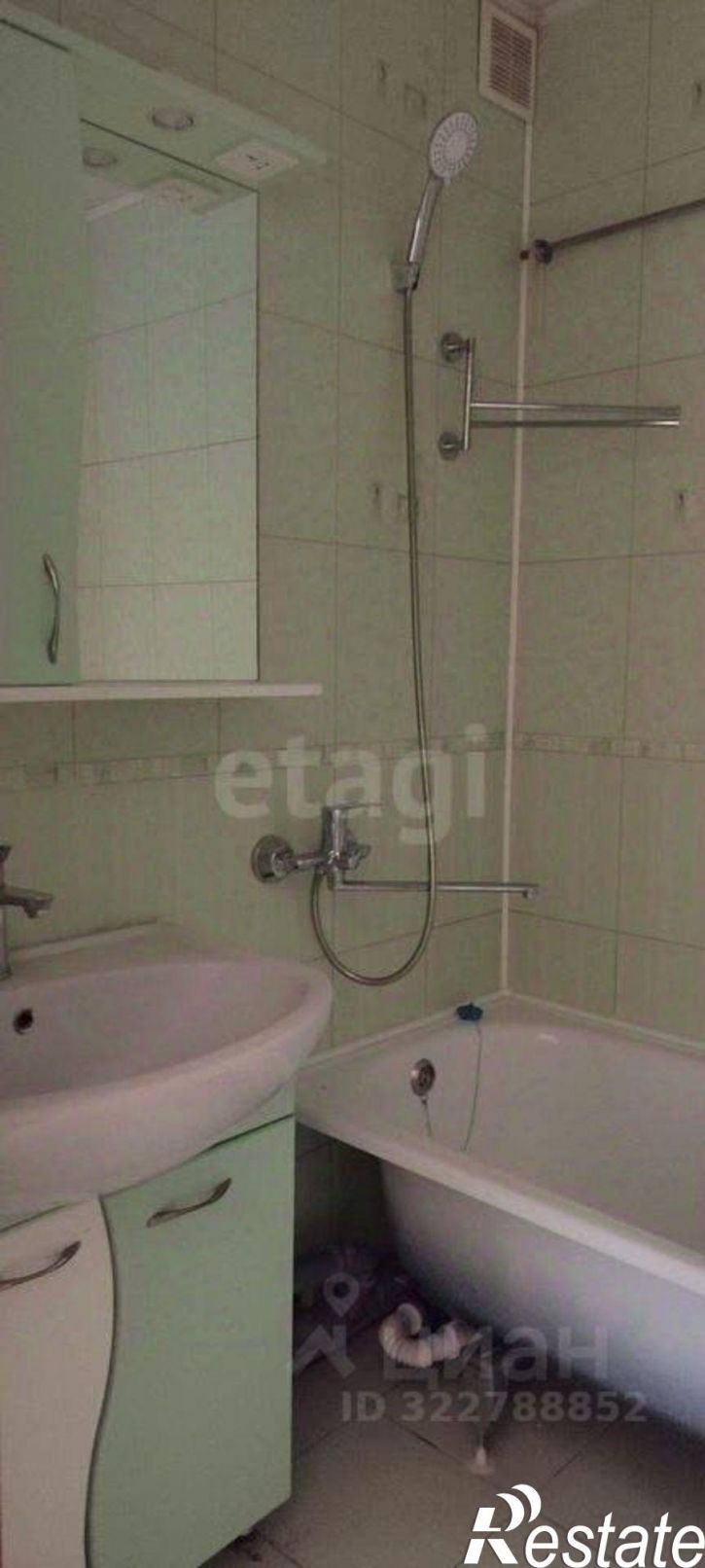 2-комн квартира пр-кт Славы, 148,  д. 148