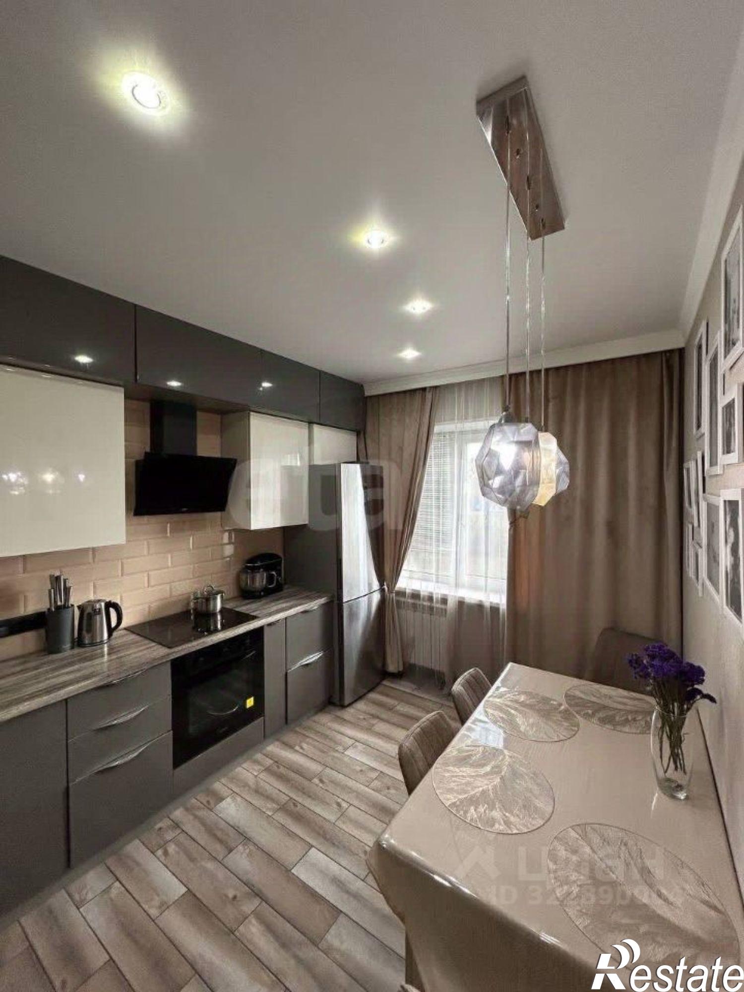 Купить квартиру за 5 700 000 рублей на улица Есенина, 8