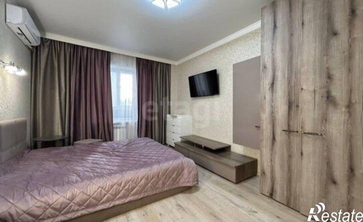 1-комн квартира улица Есенина, 8,  д. 8