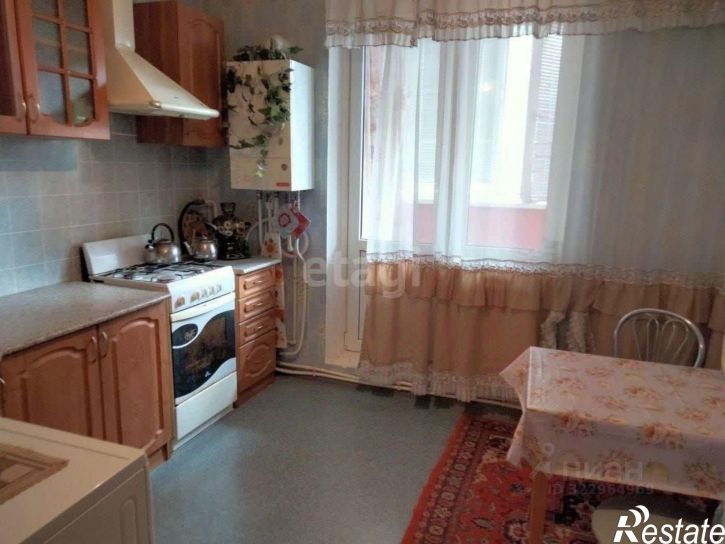 2-комн квартира б-р Юности, 37,  д. 37