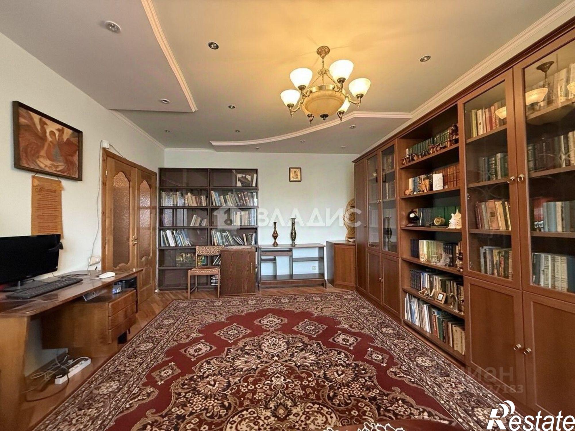 Купить квартиру за 11 200 000 рублей на ул Чапаева, 13