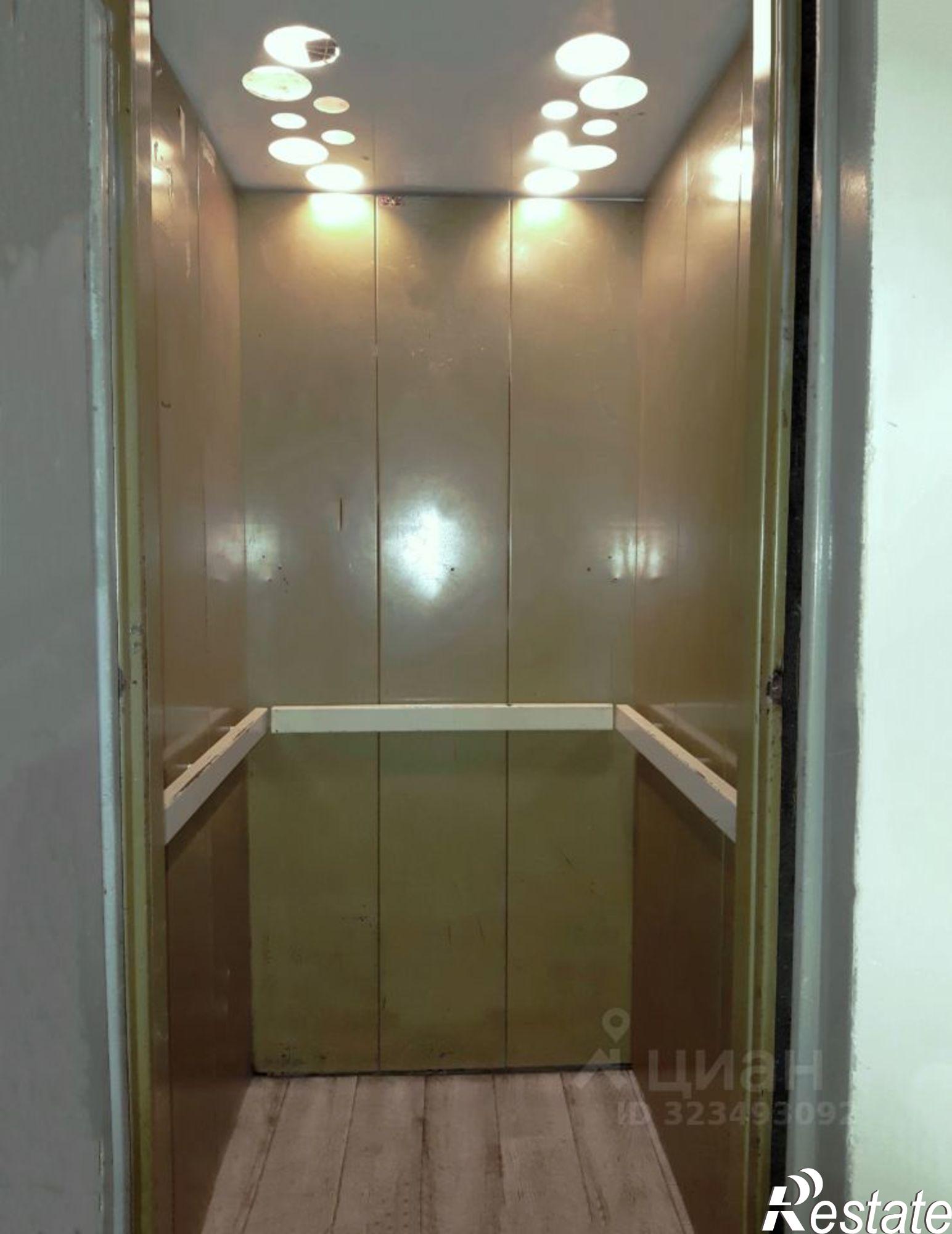 Купить квартиру за 5 100 000 рублей на ул Гостенская, 12