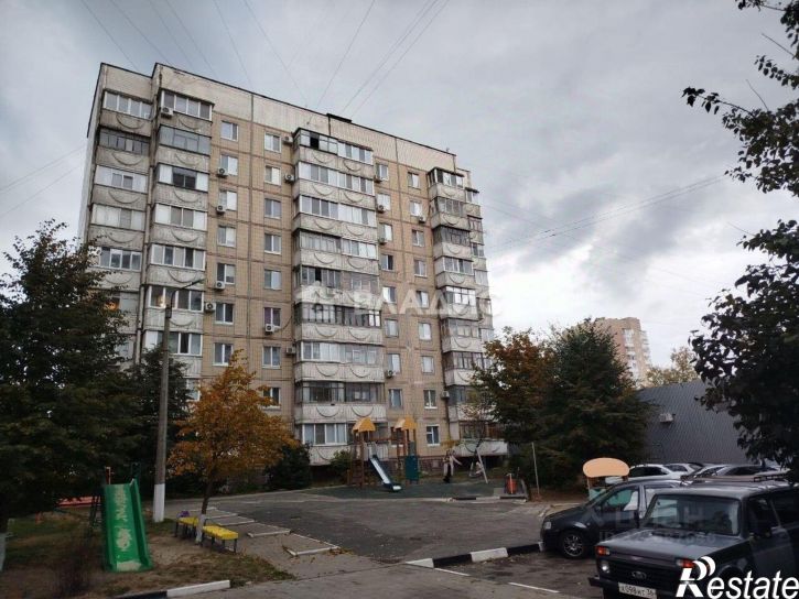 2-комн квартира проспект Славы, 148,  д. 148