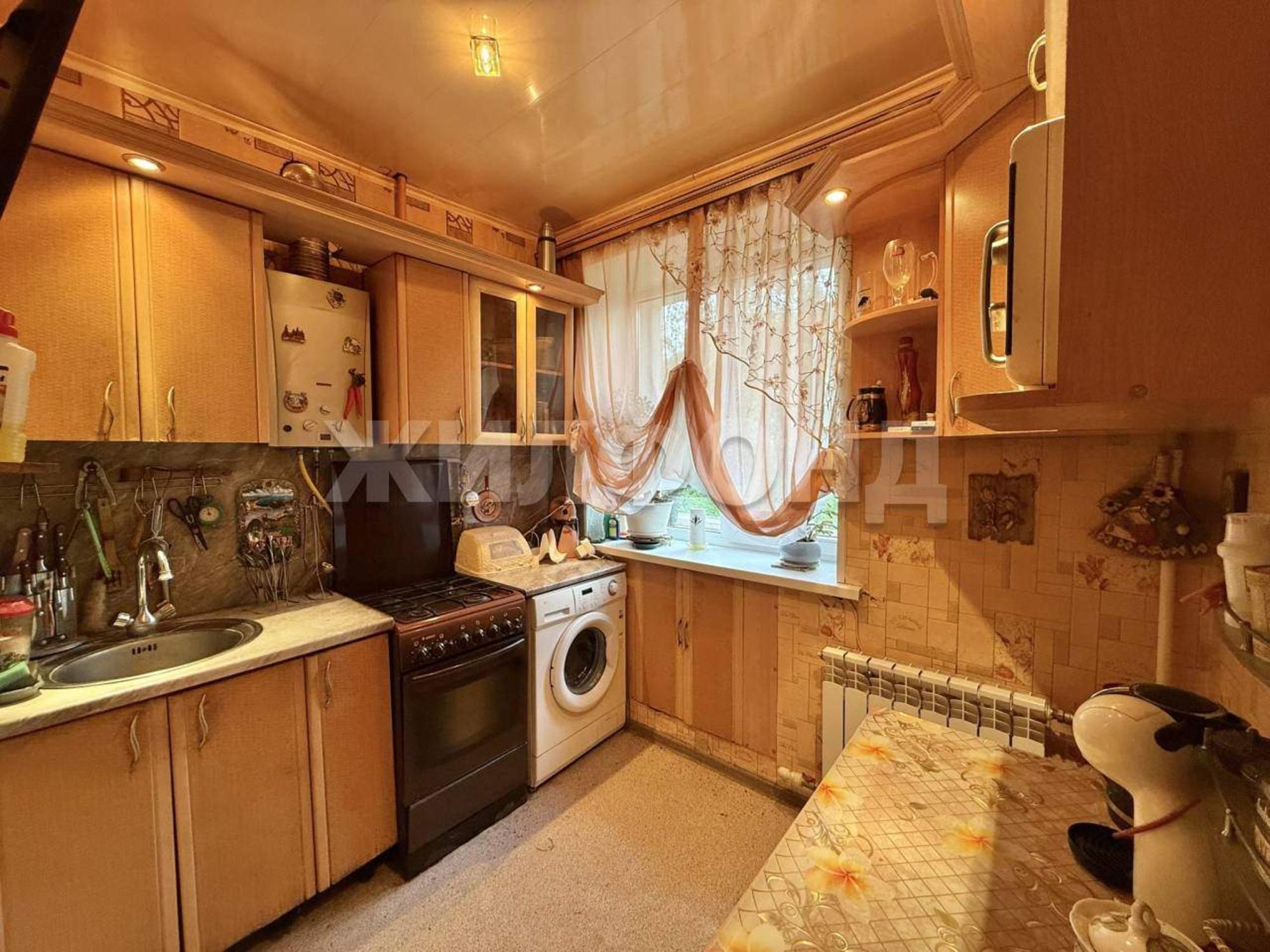 Купить квартиру за 4 250 000 рублей на Костюкова улица, д.21