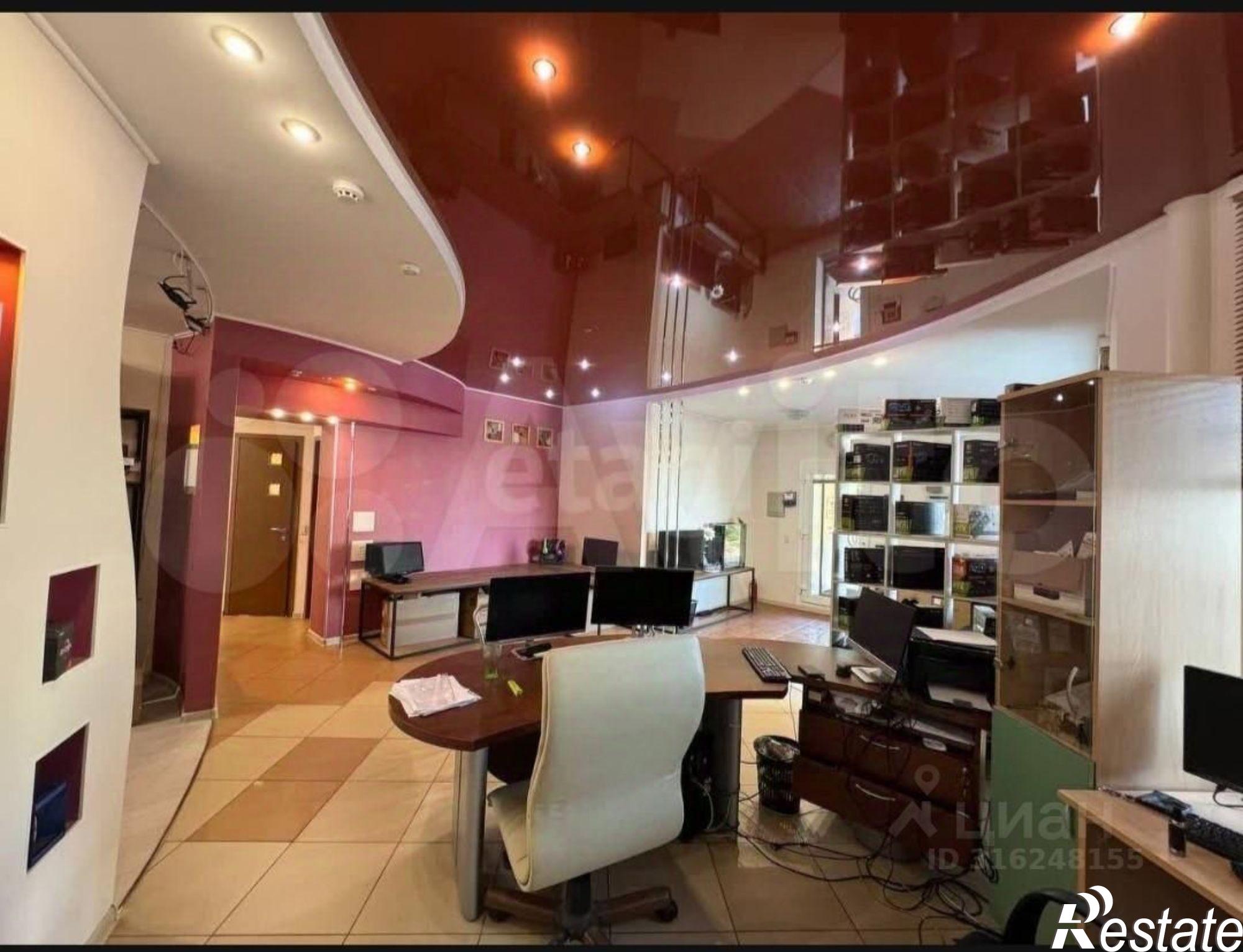 Купить офис, помещение под офис за 6 200 060 рублей на улица Николая Чумичова, 70