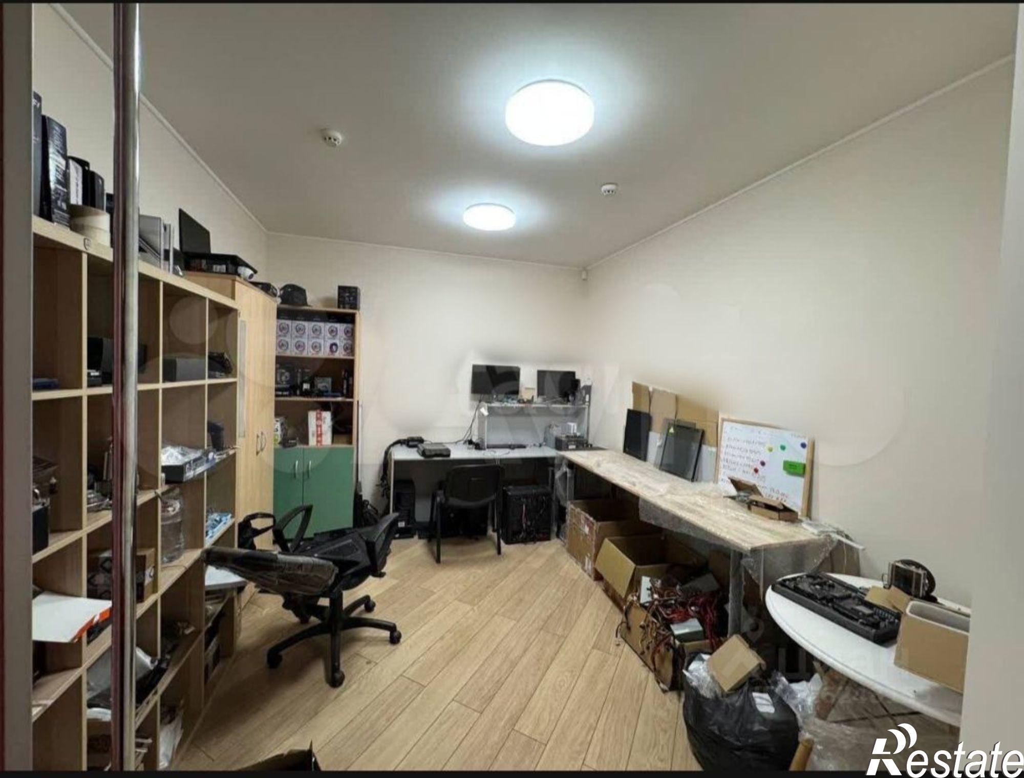 Купить офис, помещение под офис за 6 200 060 рублей на улица Николая Чумичова, 70