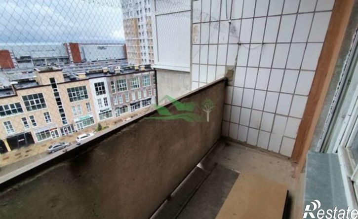 3-комн квартира улица Есенина, 12,  д. 12