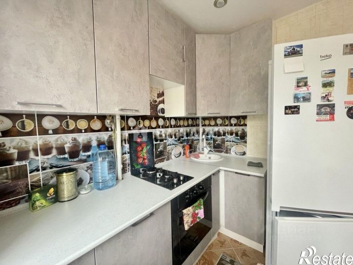 3-комн квартира ул Шершнева, 11,  д. 11