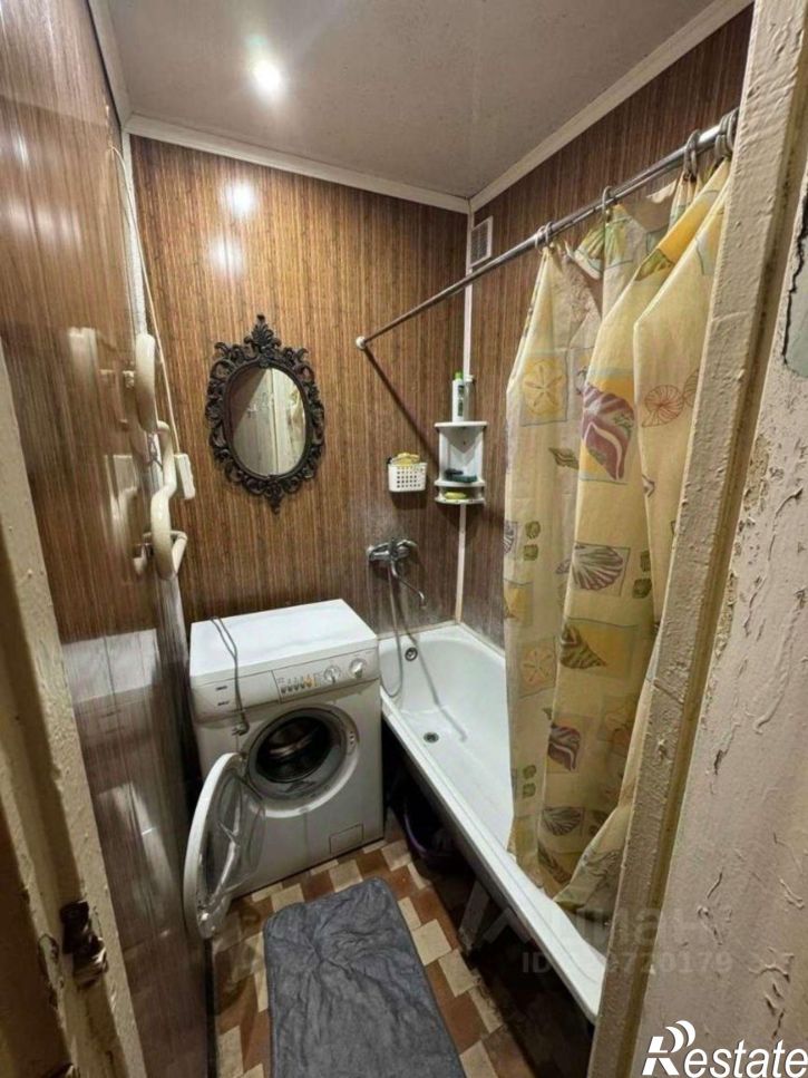 3-комн квартира ул Костюкова, 22,  д. 22