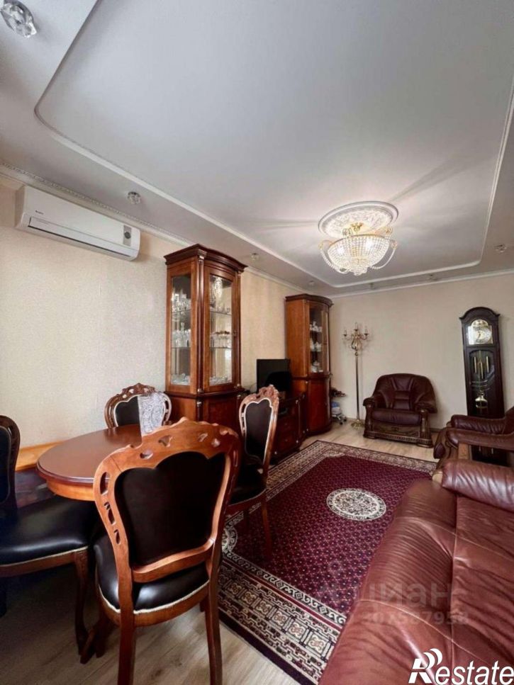 3-комн квартира бульвар Юности, 43,  д. 43