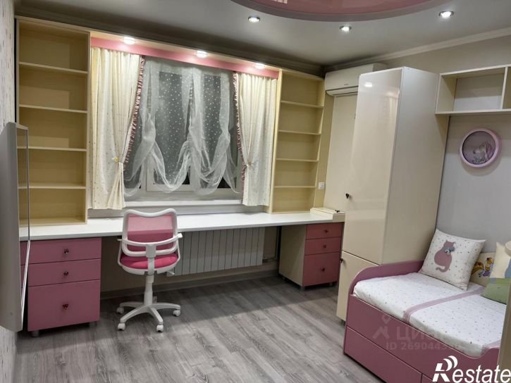 3-комн квартира ул Победы, 165,  д. 165