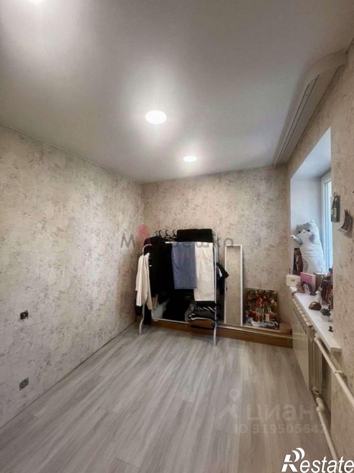 3-комн квартира проспект Богдана Хмельницкого, 94,  д. 94