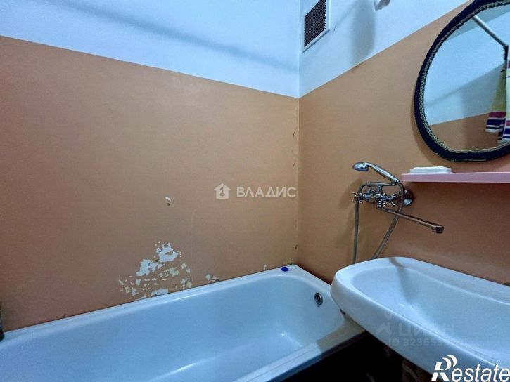 1-комн квартира б-р Юности, 33,  д. 33