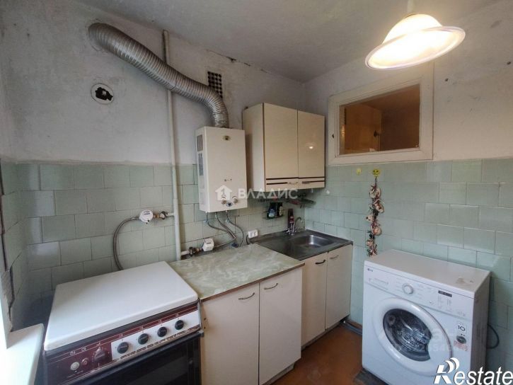 3-комн квартира проспект Богдана Хмельницкого, 183,  д. 183