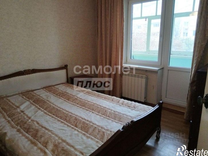 3-комн квартира улица 5 Августа, 44,  д. 44