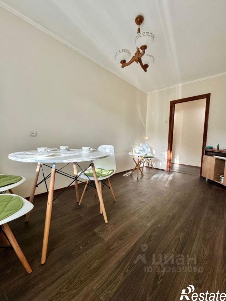 3-комн квартира улица Макаренко, 1В,  д. 1В