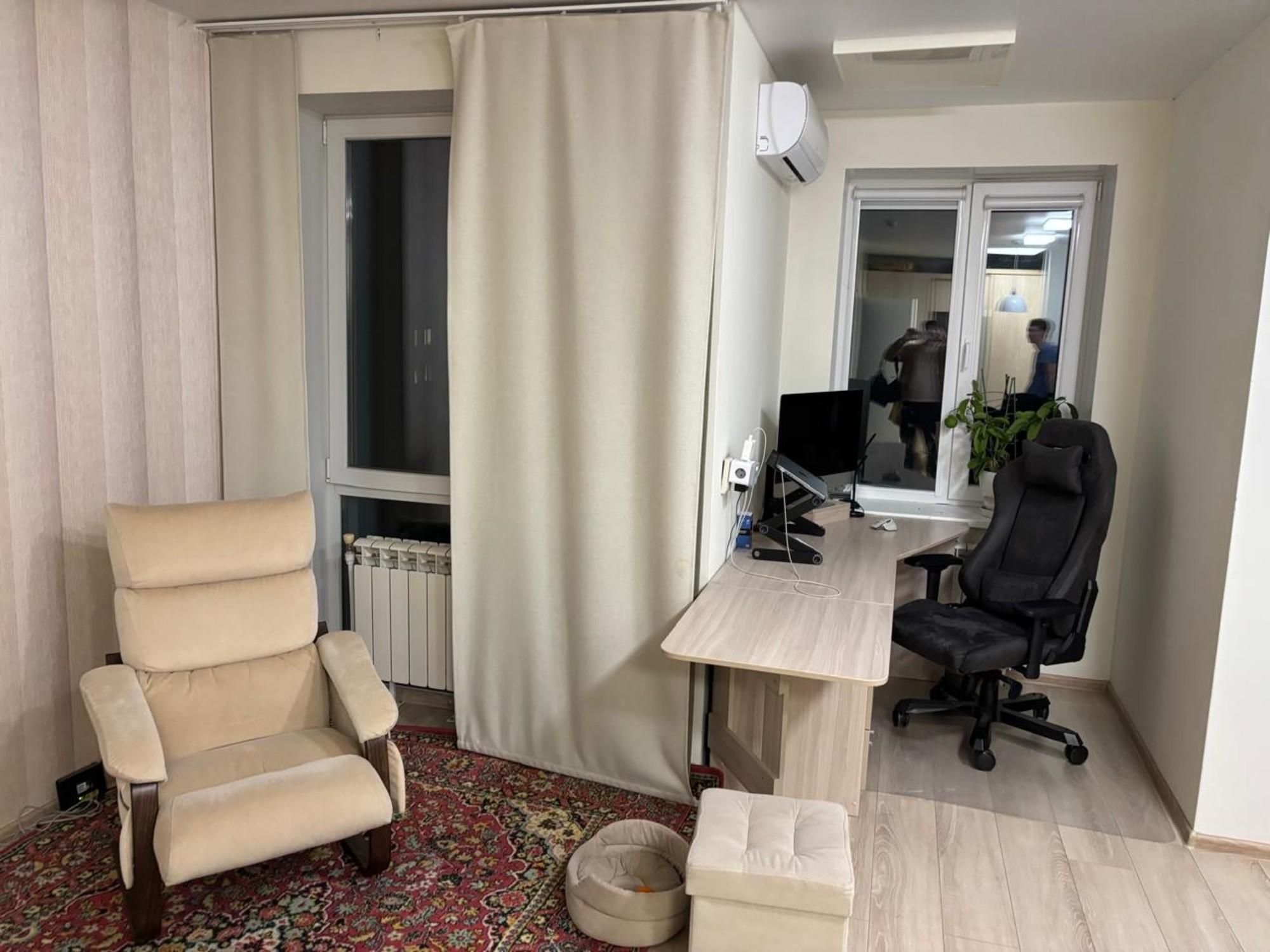 Купить студию за 3 890 000 рублей на Семейная улица, 13