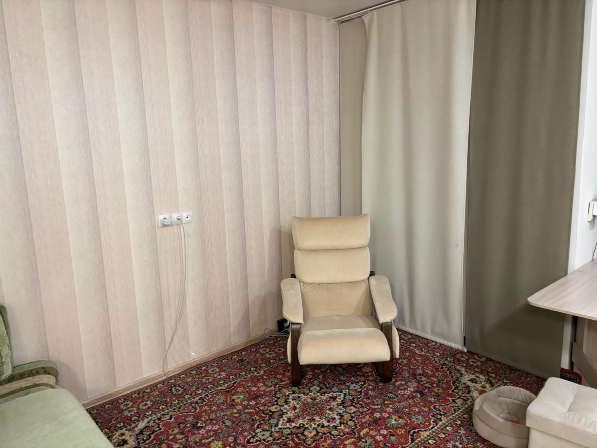 Купить студию за 3 890 000 рублей на Семейная улица, 13