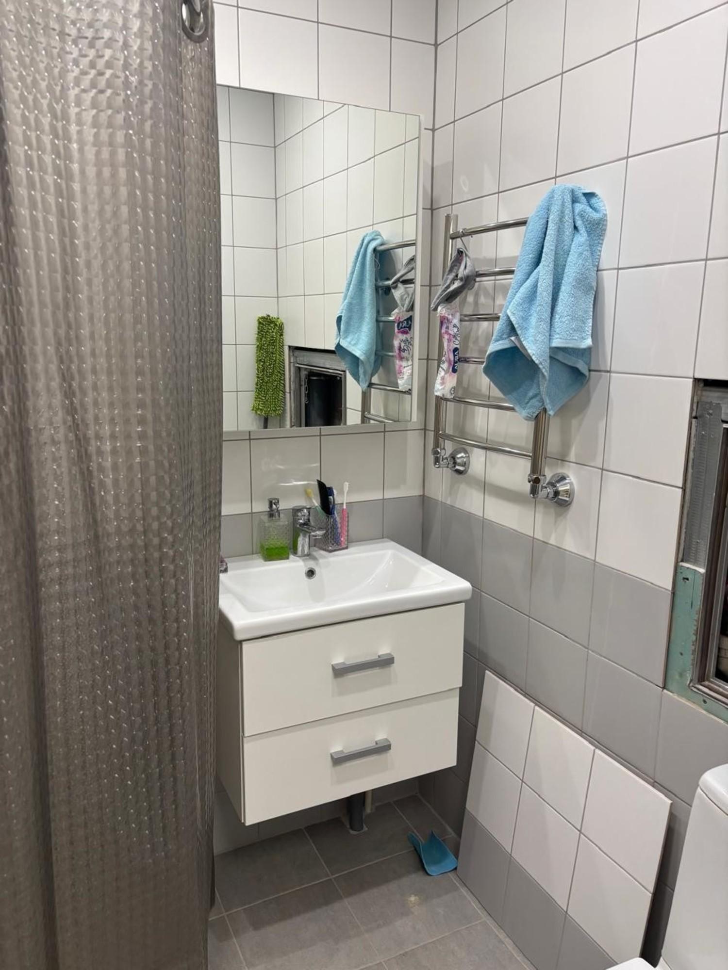 Купить студию за 3 800 000 рублей на Семейная улица, 5