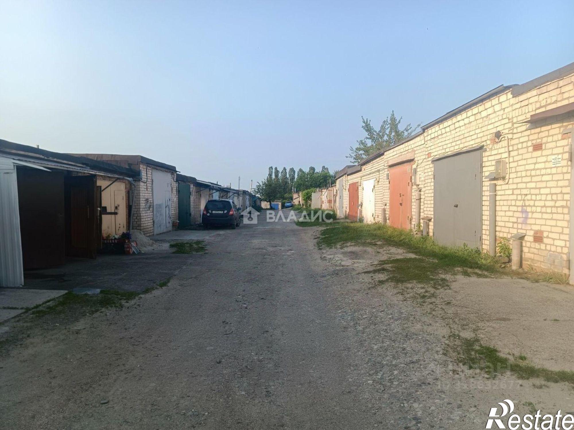 Купить гараж, место в паркинге за 481 113 рублей на Советская улица, 93