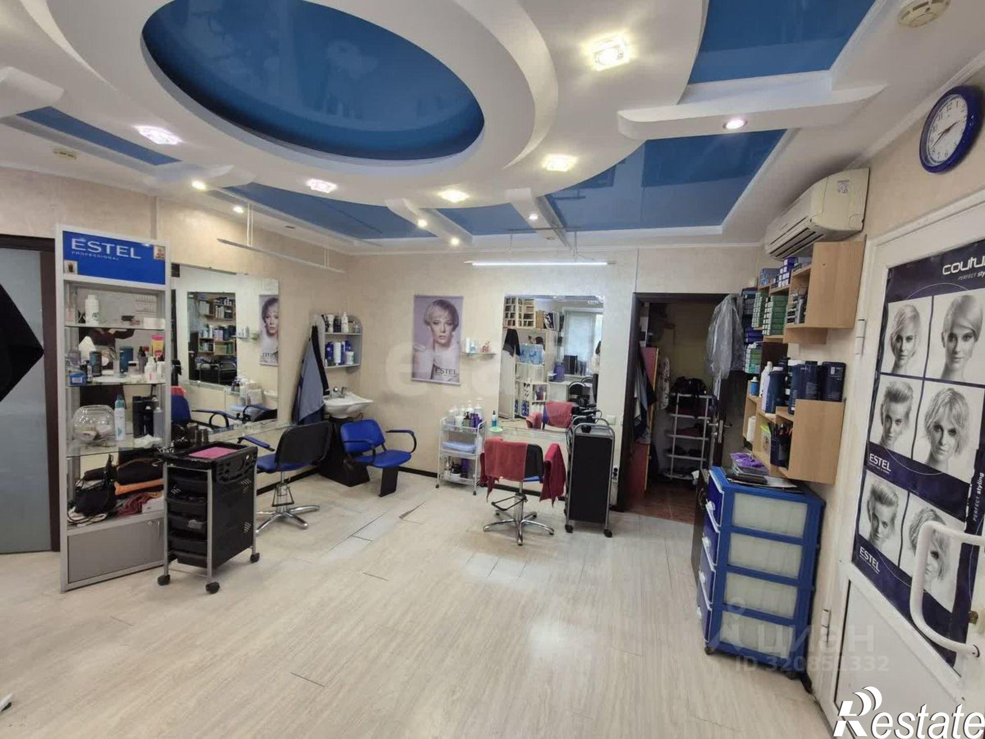 Купить офис, помещение под офис за 4 990 000 рублей на проспект Славы, 40