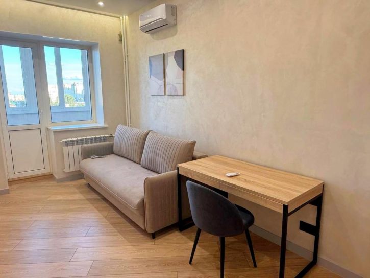 3-комн квартира Попова улица, 58