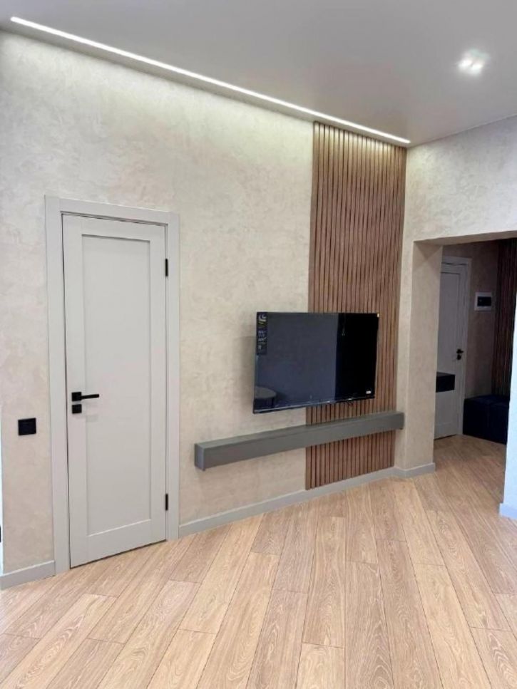 3-комн квартира Попова улица, 58