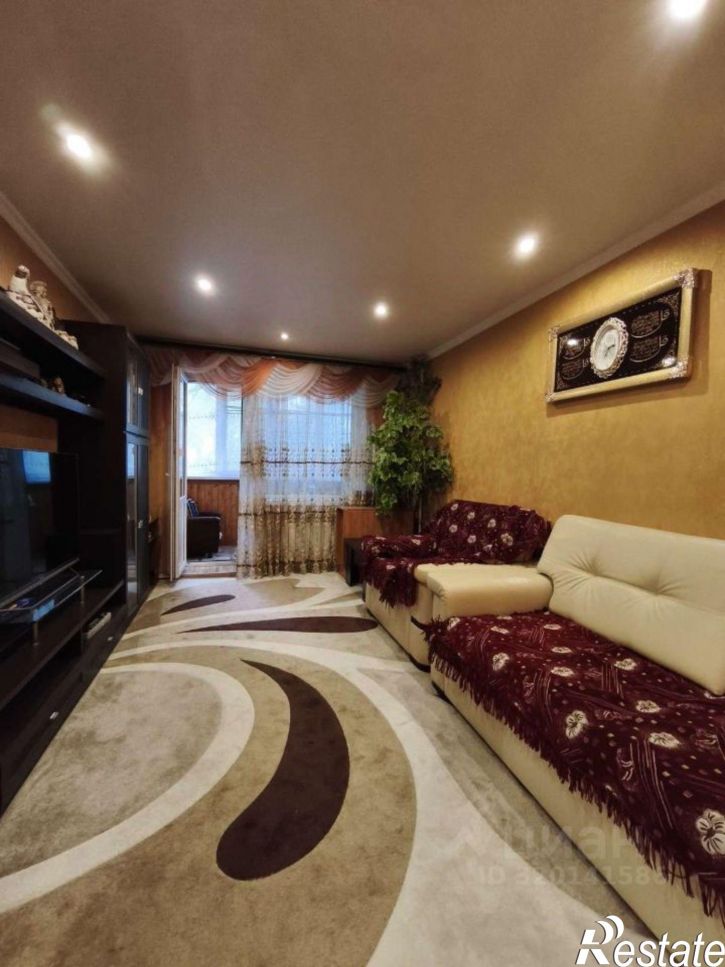 3-комн квартира улица Конева, 21,  д. 21