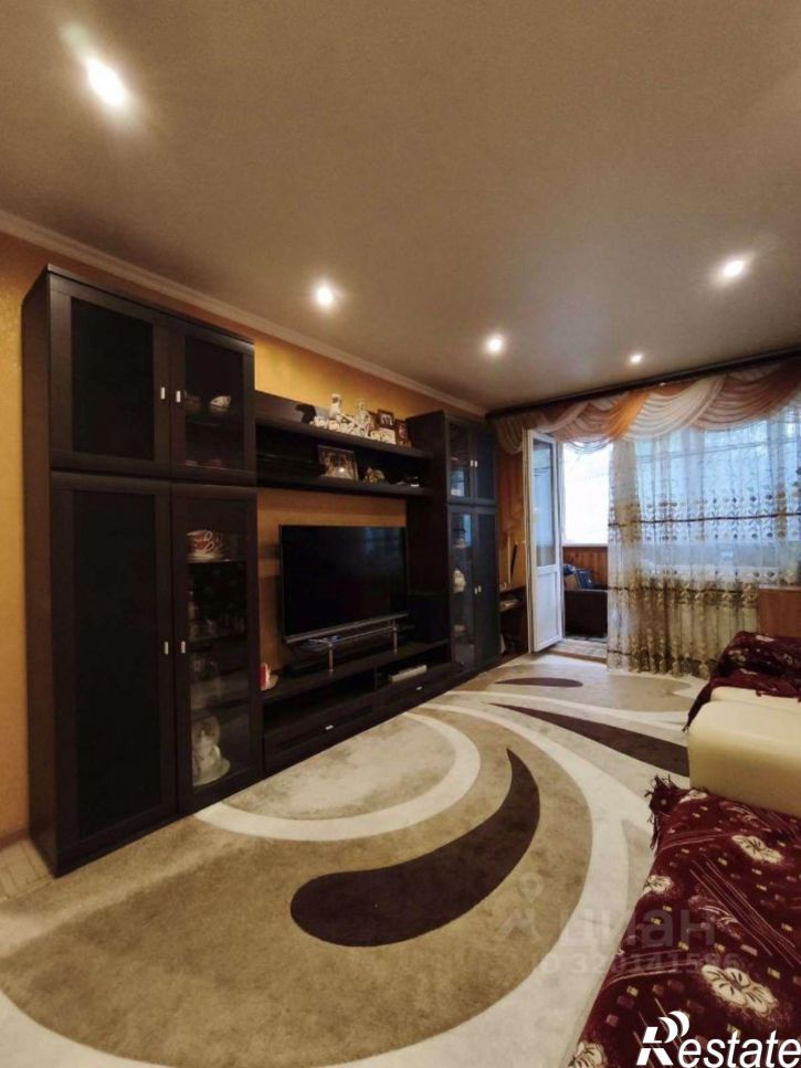 3-комн квартира улица Конева, 21,  д. 21