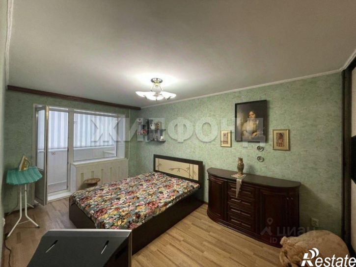 3-комн квартира улица Макаренко, 4А,  д. 4А