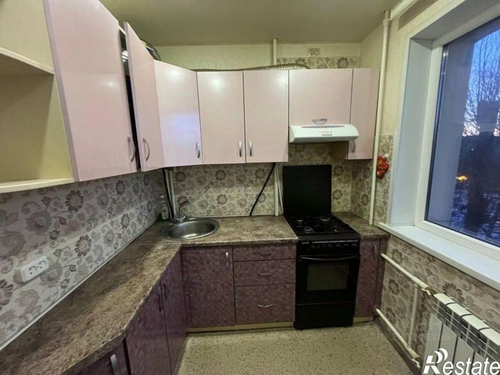 3-комн квартира улица Шершнева, 4А,  д. 4А