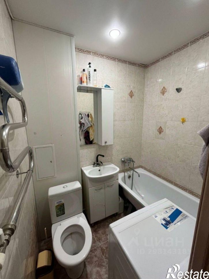 3-комн квартира улица Шершнева, 4А,  д. 4А