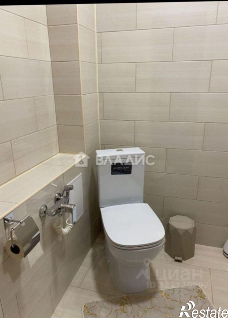 3-комн квартира улица Белгородского Полка, 67,  д. 67