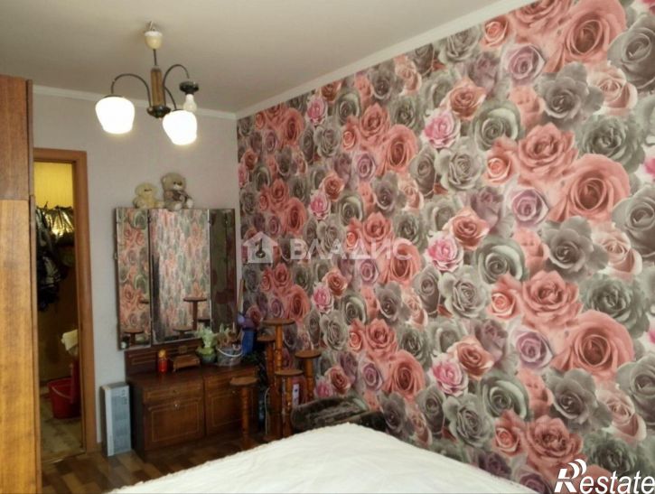 3-комн квартира Белгород, улица Костюкова, 75