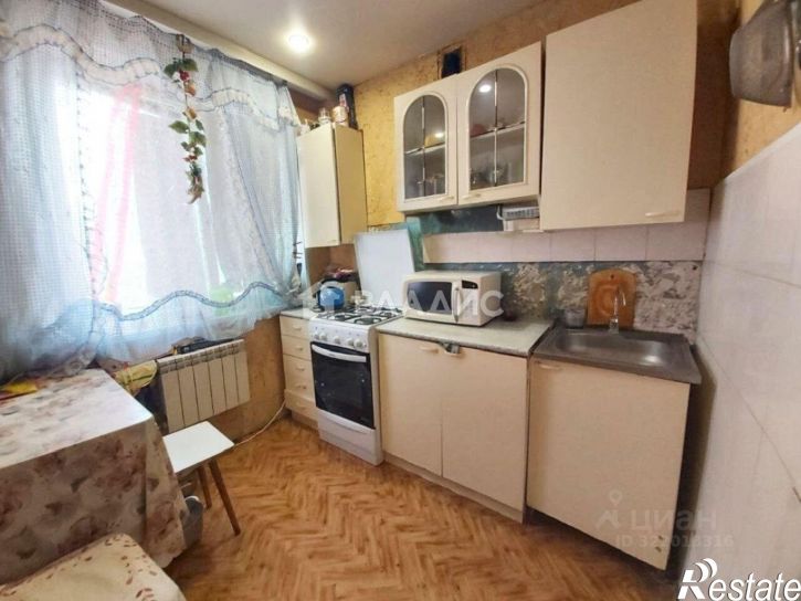 3-комн квартира Белгород, улица Костюкова, 75