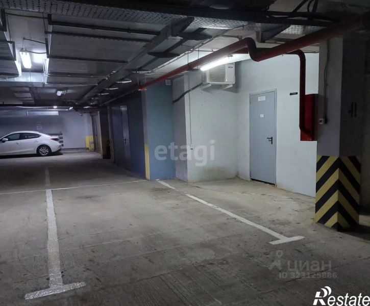 Гараж/парковка Свято-Троицкий бульвар