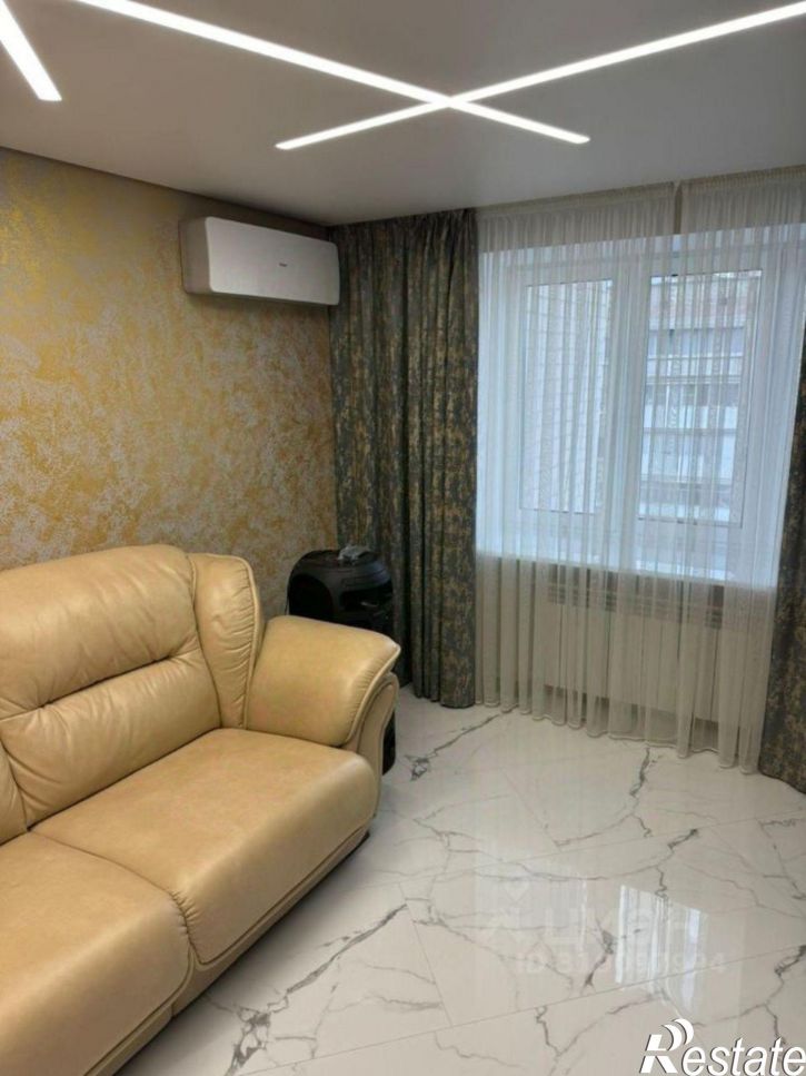 2-комн квартира улица Белгородского Полка, 50,  д. 50