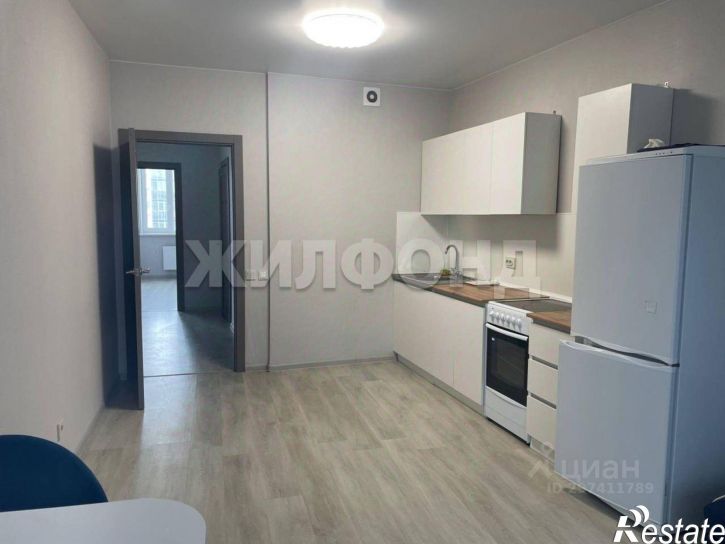 3-комн квартира Белгородский проспект, 100,  д. 100