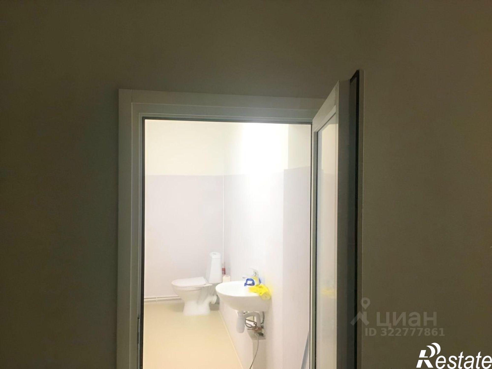 Купить торговое помещение за 15 500 200 рублей на улица Губкина