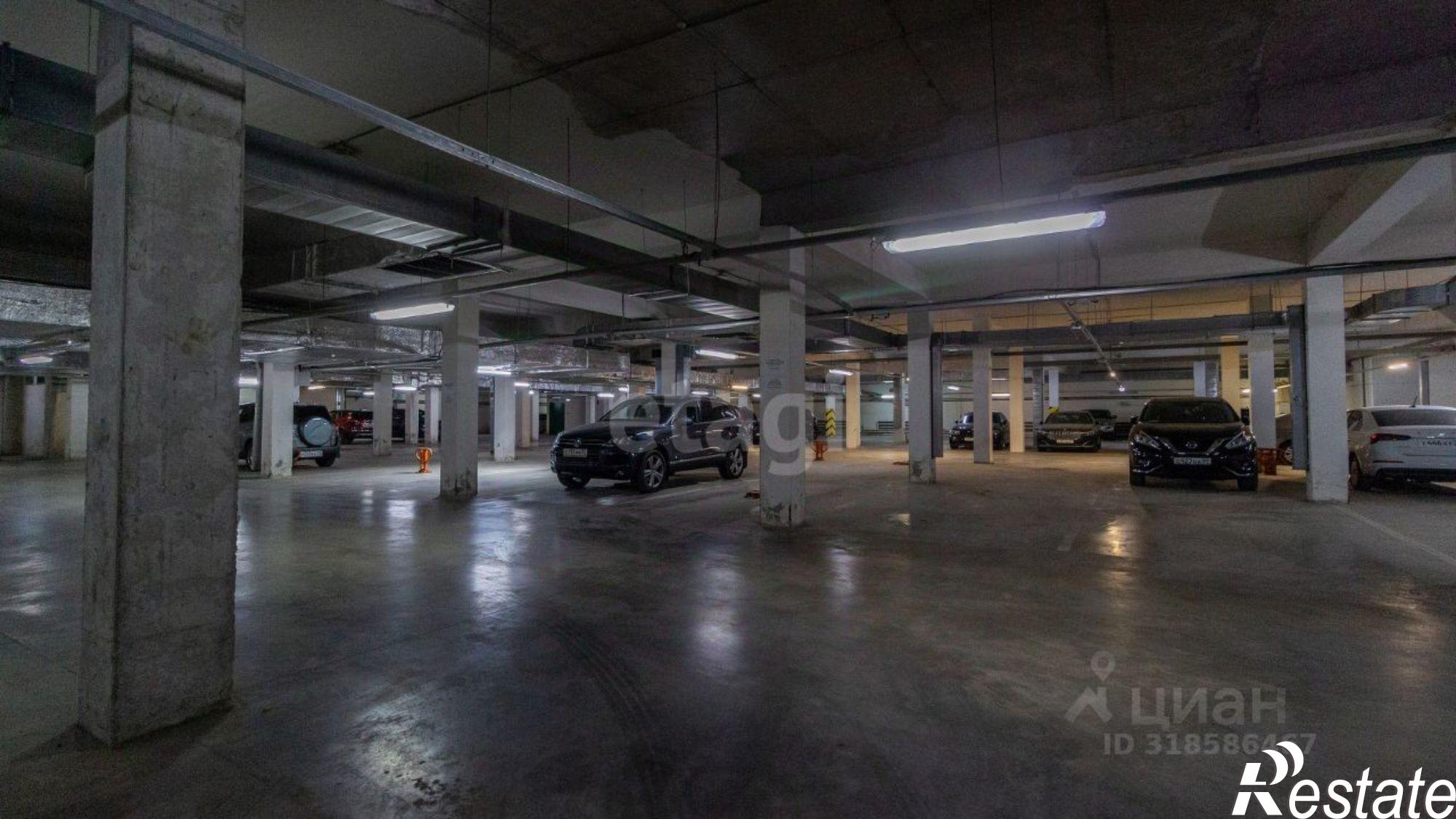 Купить гараж, место в паркинге за 1 400 000 рублей на Садовая улица, 3А