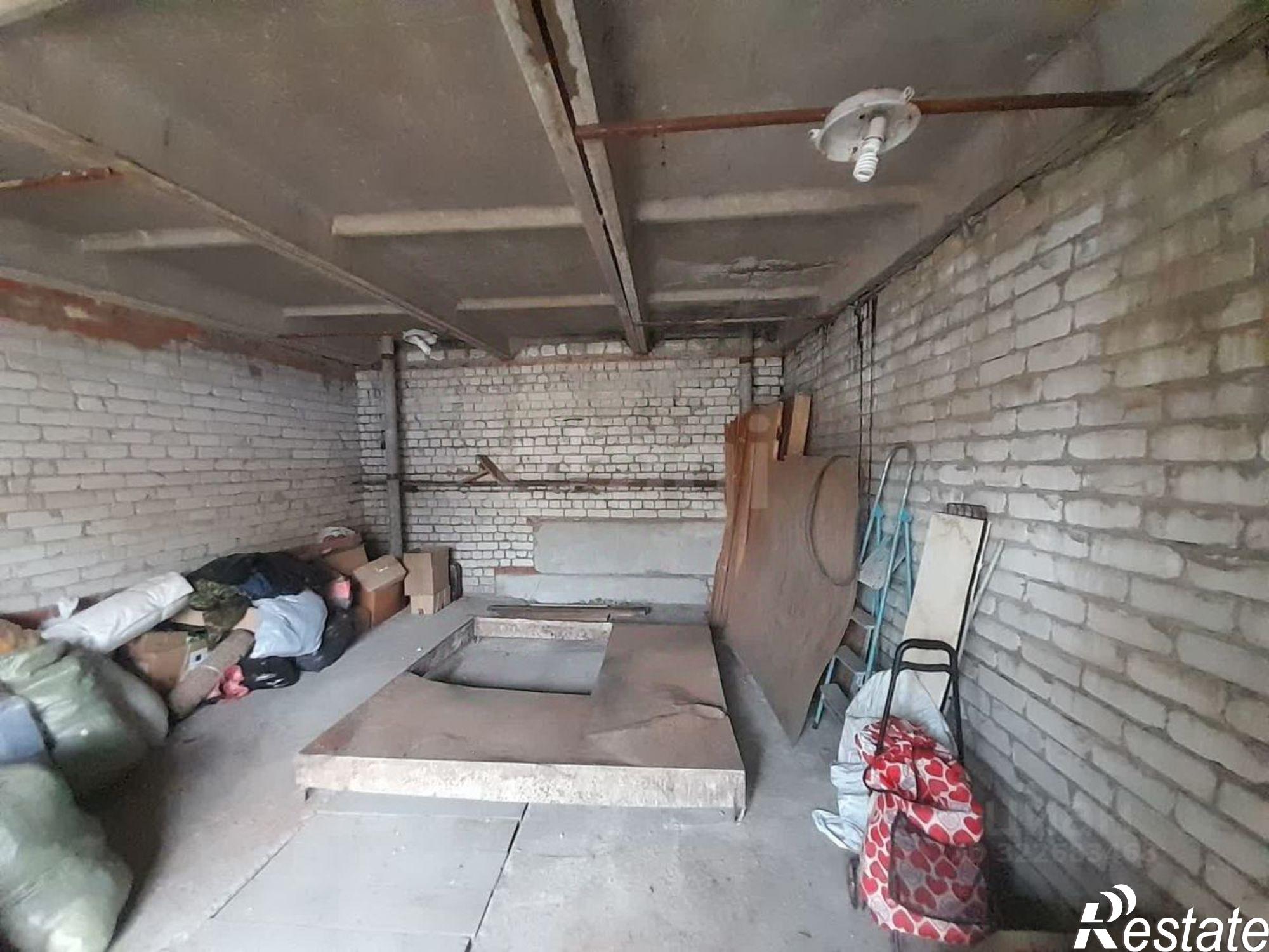 Купить гараж, место в паркинге за 348 768 рублей на переулок Чапаева, 77