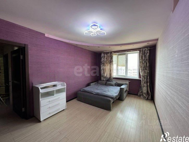 3-комн квартира улица Есенина, 44А,  д. 44А