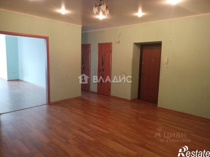 2-комн квартира улица 5 Августа, 35,  д. 35