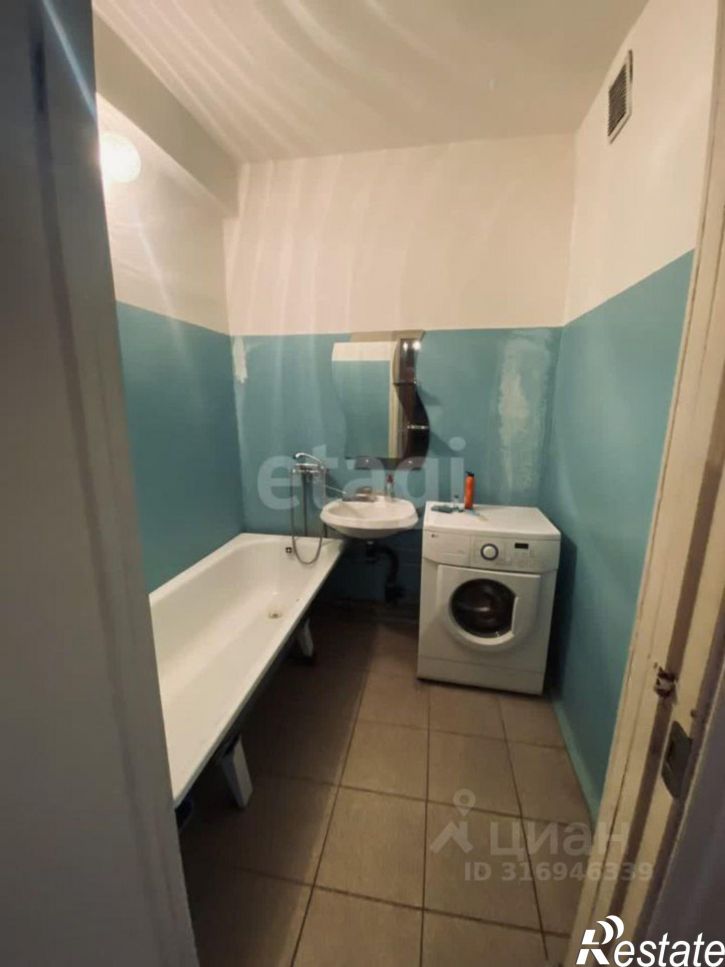 3-комн квартира улица Машковцева, 28,  д. 28