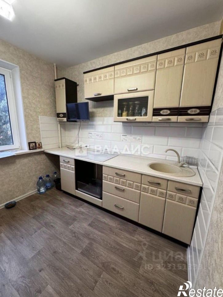 1-комн квартира улица Будённого, 12,  д. 12