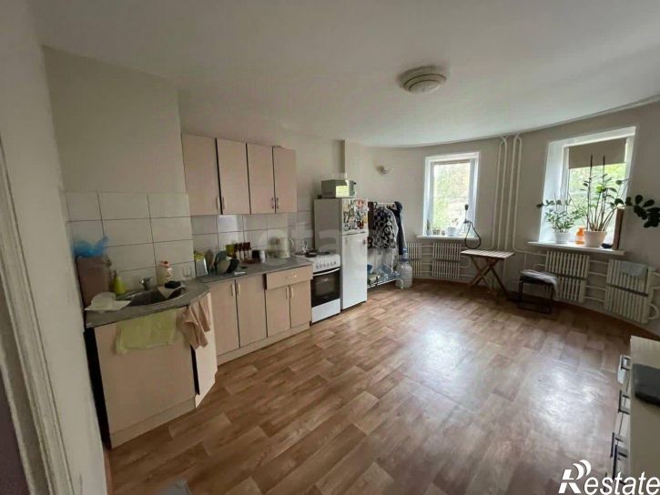 1-комн квартира улица 5 Августа, 35,  д. 35