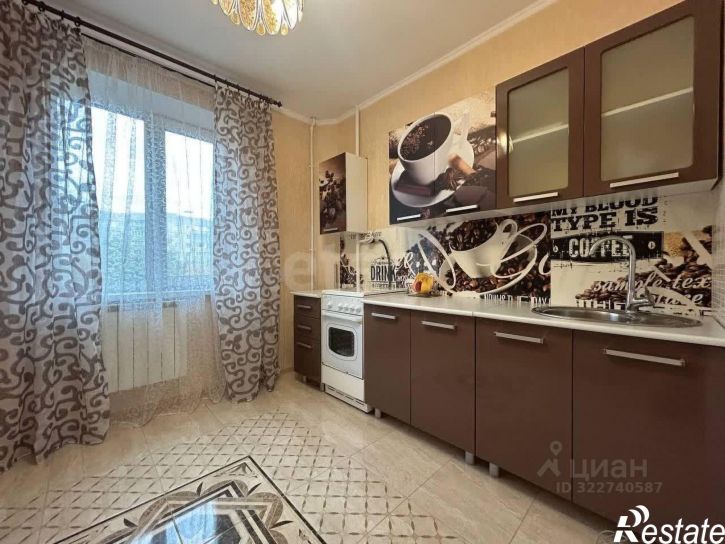 3-комн квартира бульвар Юности, 21,  д. 21