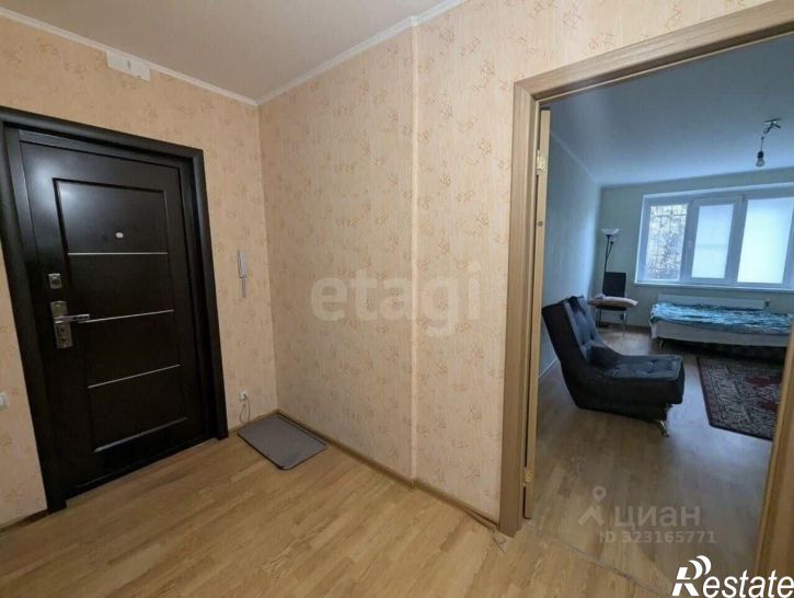 2-комн квартира улица Есенина, 50В,  д. 50В