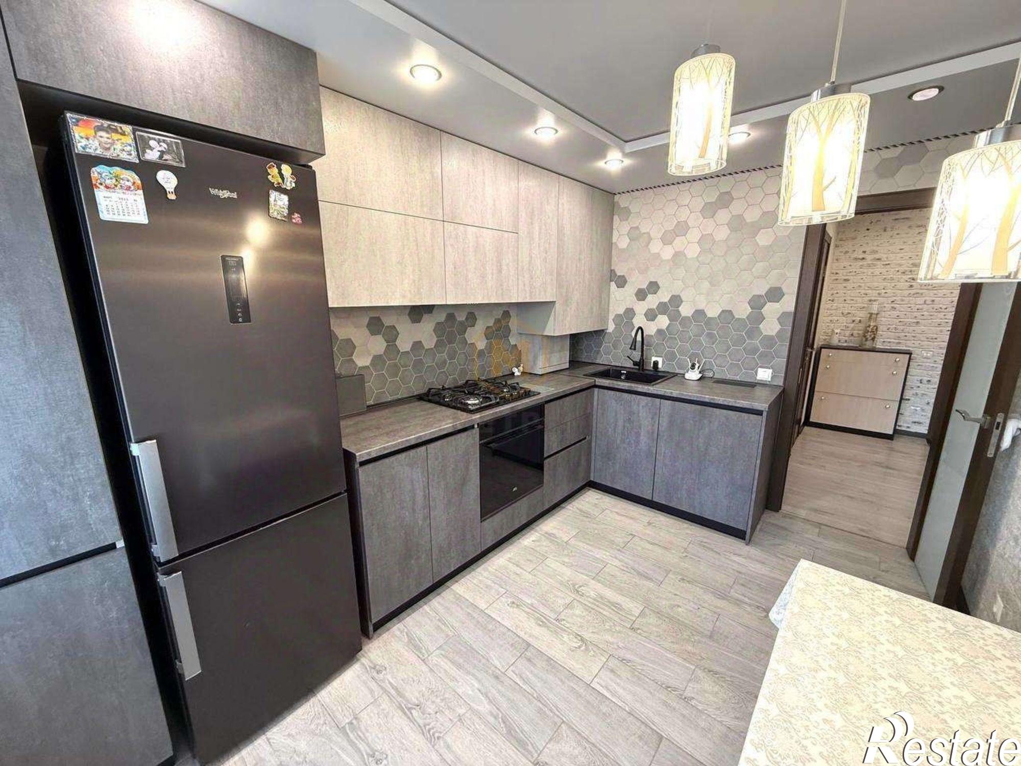 Купить квартиру за 8 500 000 рублей на Почтовая улица, 60