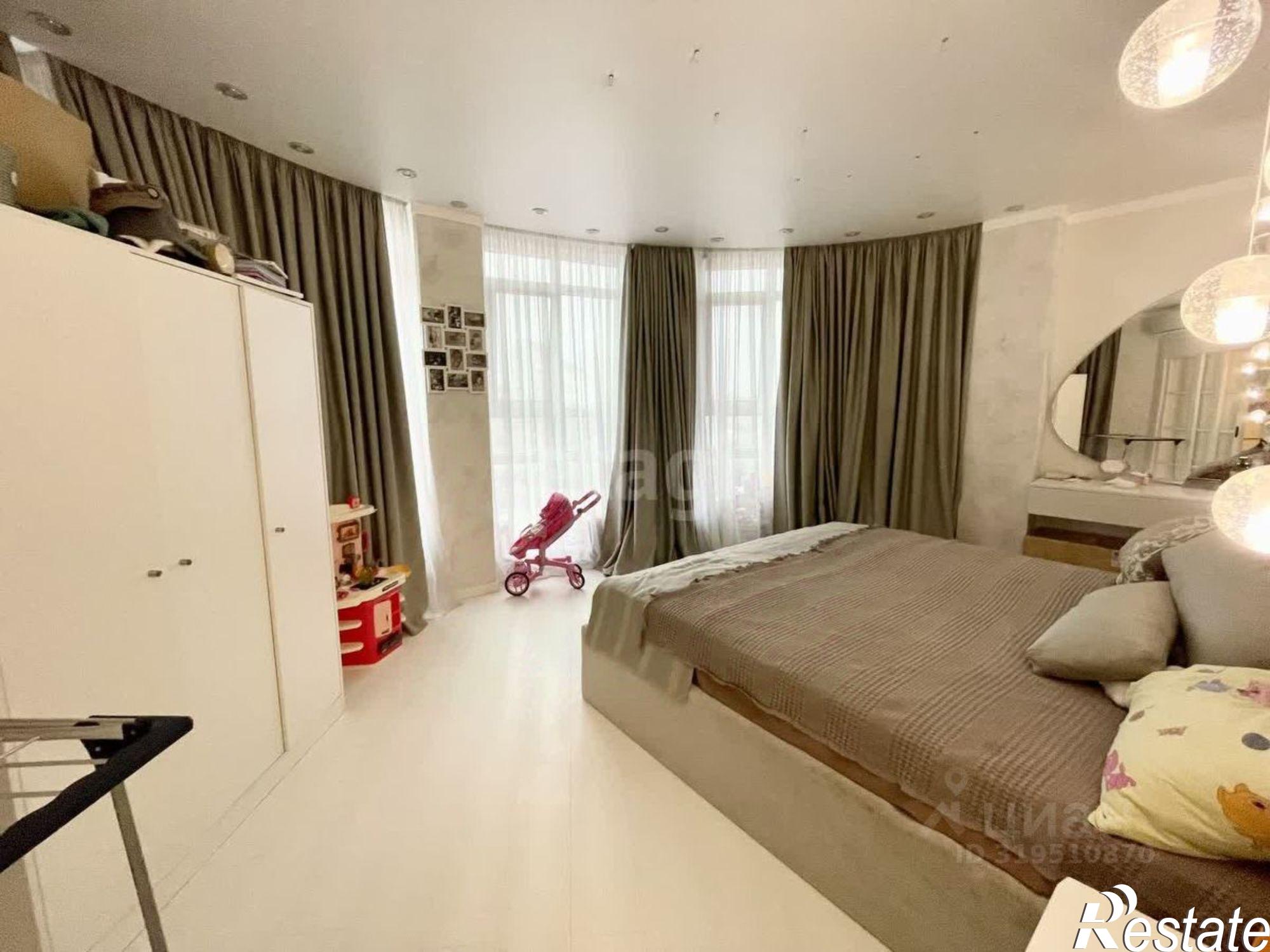 Купить квартиру за 18 100 000 рублей на Харьковская улица, 3